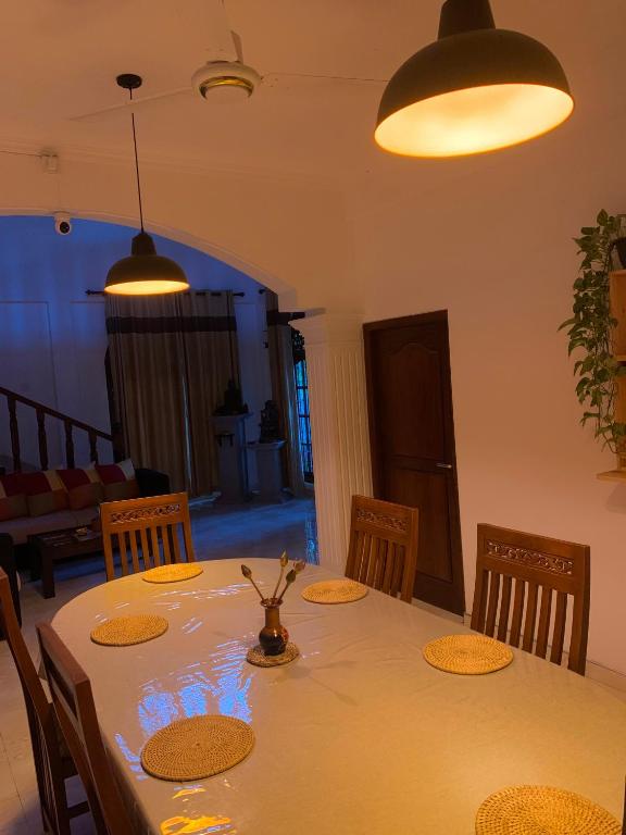 Posezení v ubytování Breeze Bay Villa