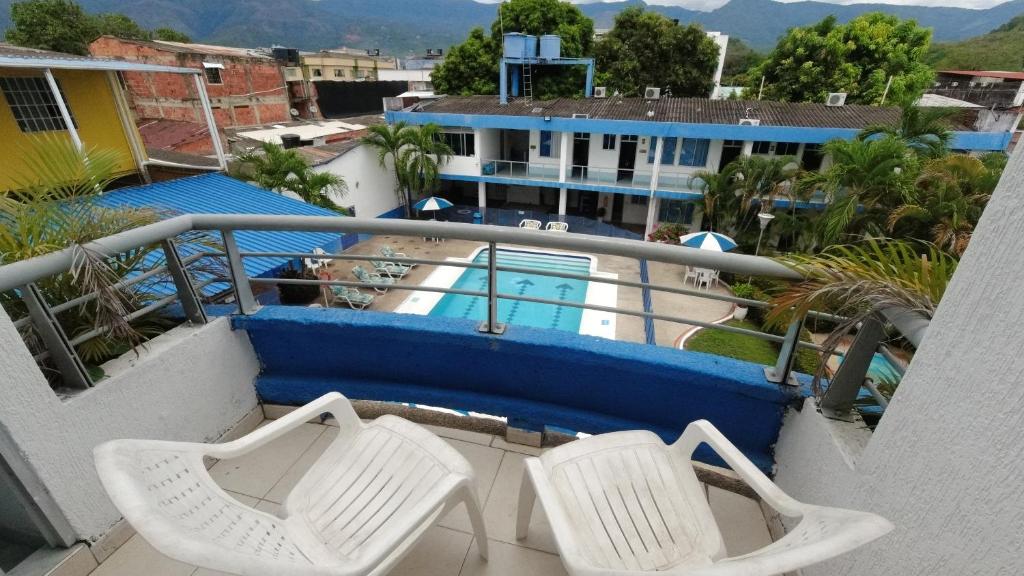 Bazén v ubytování Hotel Miami en Melgar nebo v jeho okolí