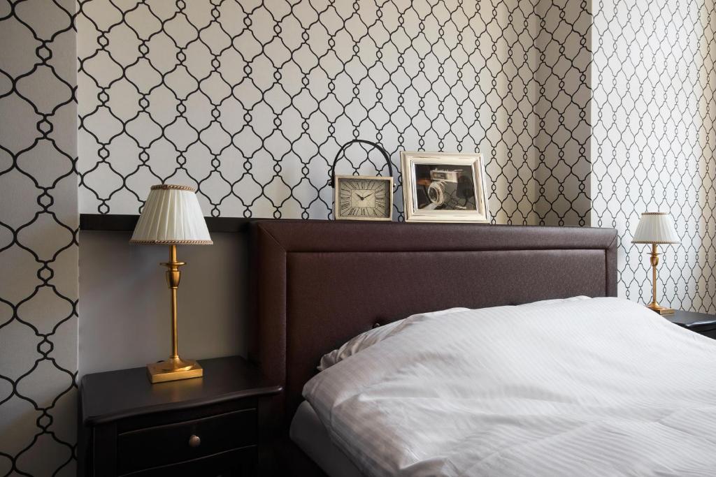 Too-Good Apartments - 15