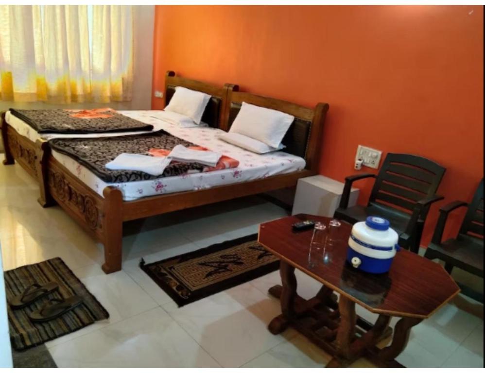 Hotel Angel, Pachmarhi - Habitación De Lujo