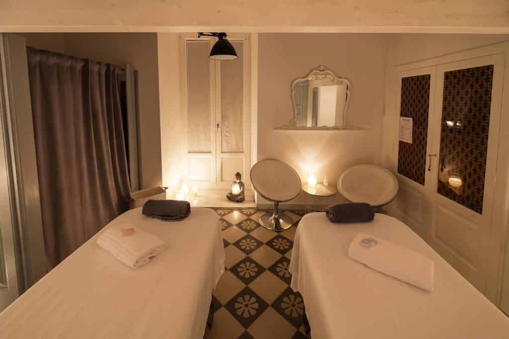 Postel nebo postele na pokoji v ubytování Murr Luxury Rooms