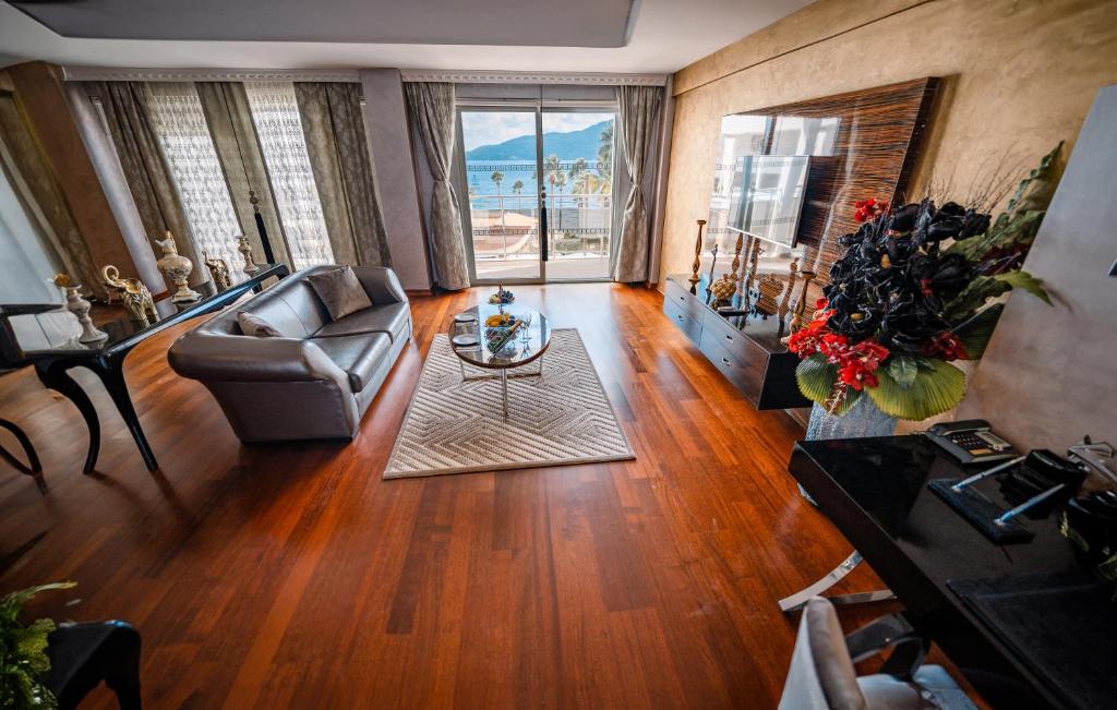 Posezení v ubytování Prime Beach Hotel