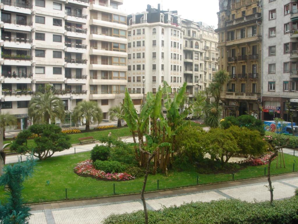 Hotel Zaragoza Plaza - Resim 38