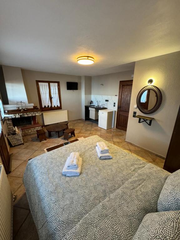 Postel nebo postele na pokoji v ubytování Enastron Guesthouse
