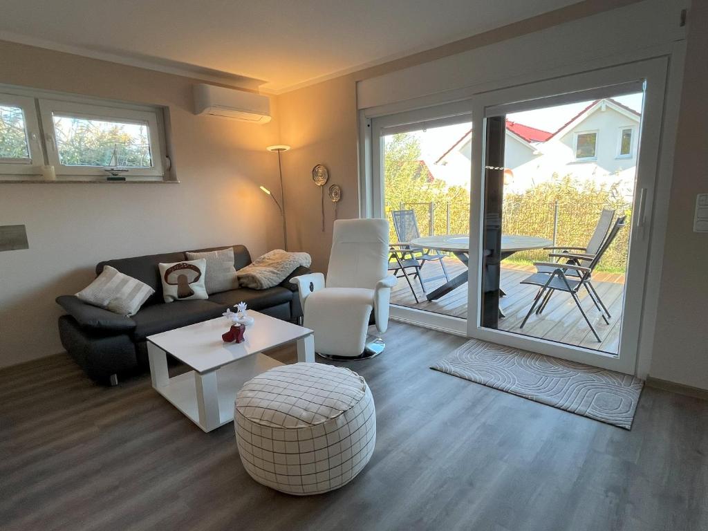 Ein Sitzbereich in der Unterkunft Villa di Lago - Ferienhaus mit Sauna