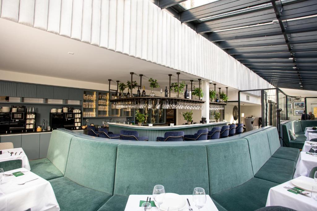 Restaurace v ubytování LMS - La Maison Suisse - Döttingen