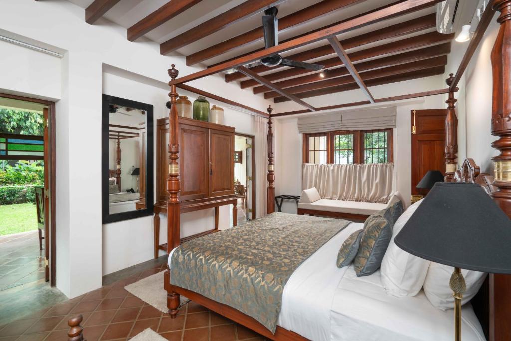Postel nebo postele na pokoji v ubytování Taru Villas Kandy