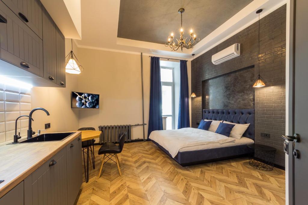 Self Check-in Apartments Maidan Area фото 2
