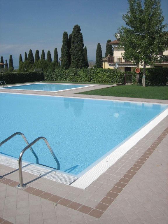 The swimming pool at or close to Apartments in Lazise/Gardasee 21939