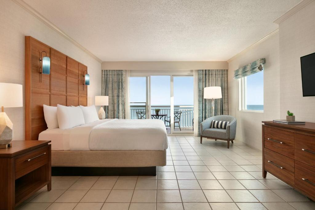 Holiday Inn & Suites Ocean City, an IHG Hotel - 
