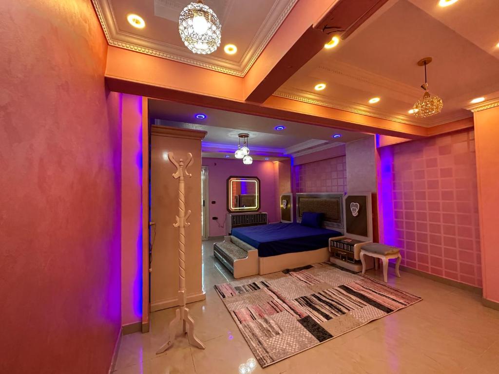 TV a/nebo společenská místnost v ubytování King Palace Master Rooms