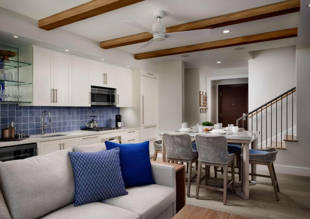 Shore House at The Del, LXR Hotels & Resorts - Villa