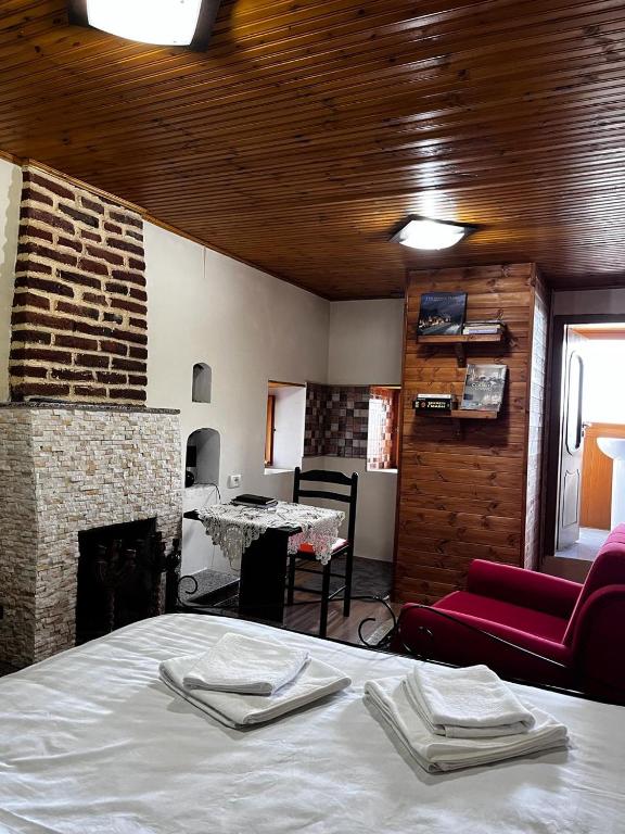 Kulla E Motcme Shefqet Cupa - Imazhi 4
