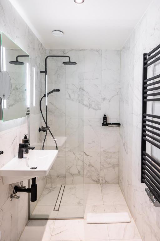 Limehome Amsterdam Leidsekruisstraat - Resim 16