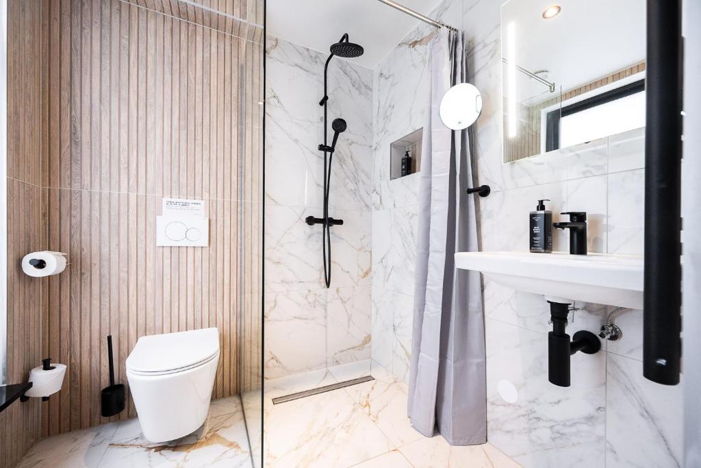 Limehome Amsterdam Leidsekruisstraat - Resim 23