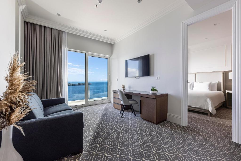 Royal Ariston Hotel - Resim 8