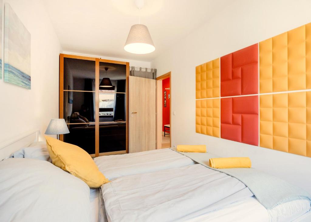 Posteľ alebo postele v izbe v ubytovaní TUSCANY GARDEN-Free PARKING-Balcony-AC- Elevator
