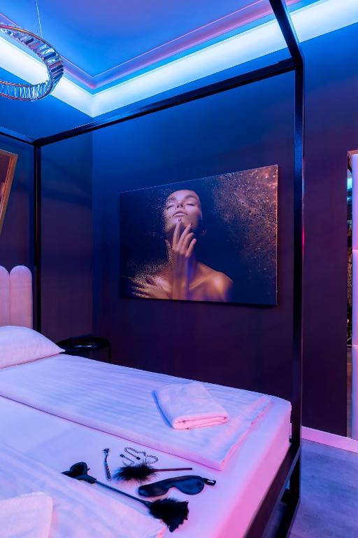 Secret Love BDSM - 3