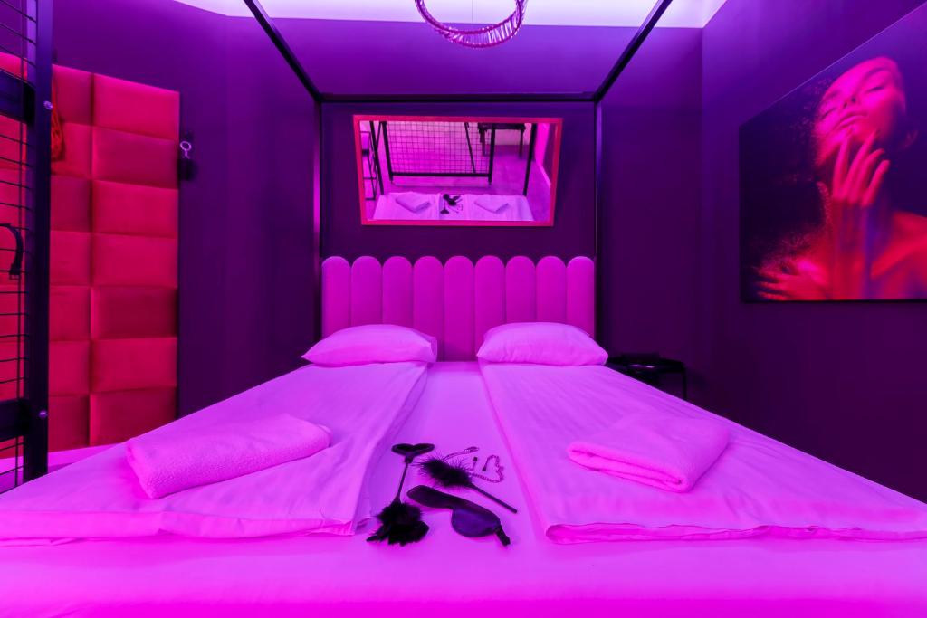 Secret Love BDSM - 14