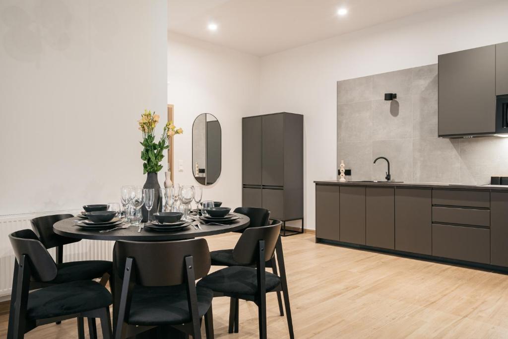 Muse by StayLab - Two-Bedroom Apartment