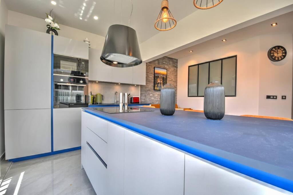 Kuchyň nebo kuchyňský kout v ubytování Appartement TalyJay