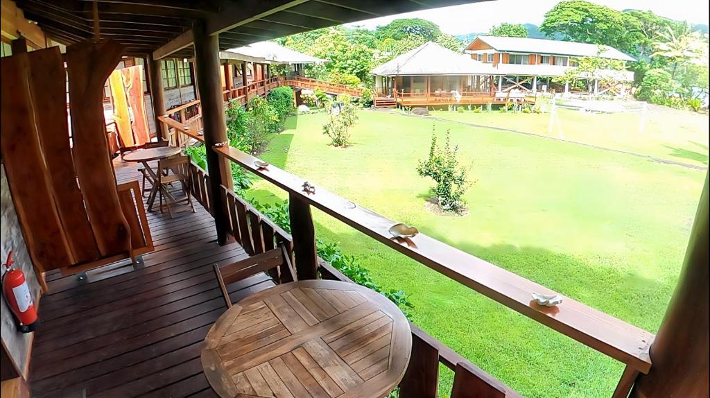 Zahrada ubytování Fare Oviri Lodge