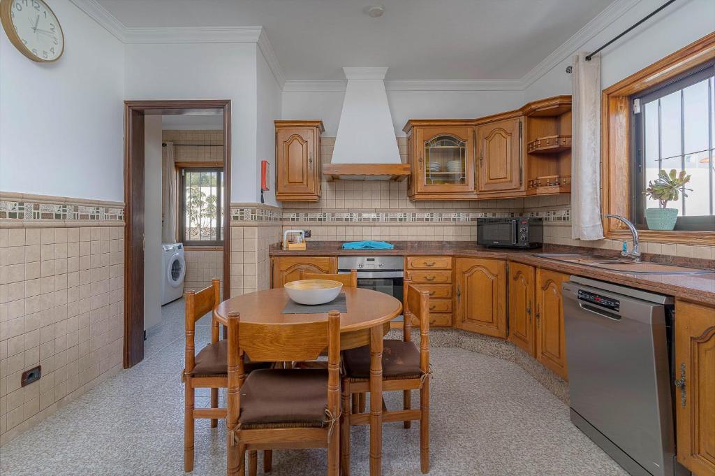 Kuchyň nebo kuchyňský kout v ubytování Villa Victoria