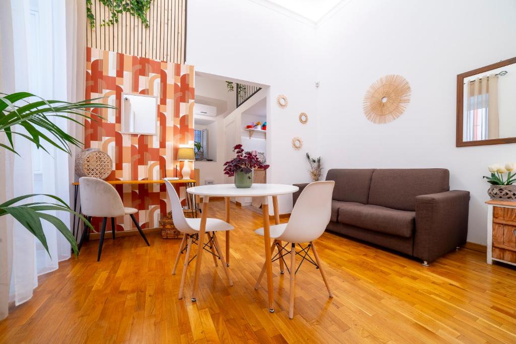 Natoli Apartments - 3