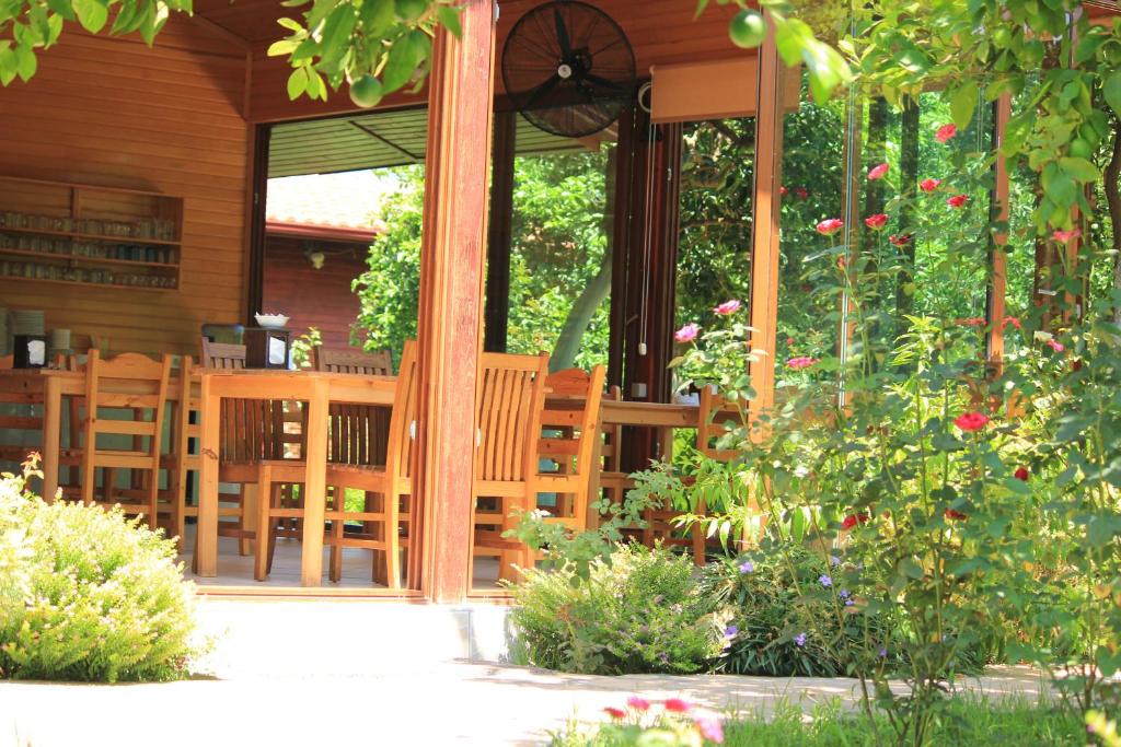 Zahrada ubytování Mercan Bungalow