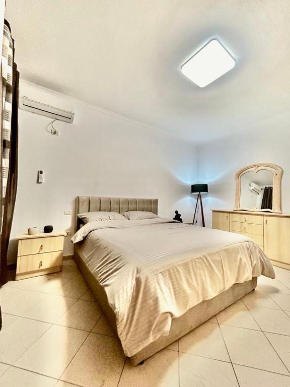 Chrigrey Holiday Apartments & Durres Beach - Image 2