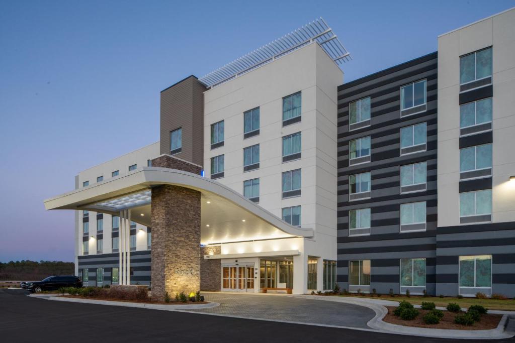 a rendering of the front of a hotel at Fairfield by Marriott Inn & Suites Huntsville Redstone Gateway in Huntsville