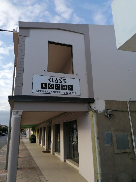 Fotografie z fotogalerie ubytování CLASS ROOMS AFFITTACAMERE v destinaci SantʼAnna Arresi