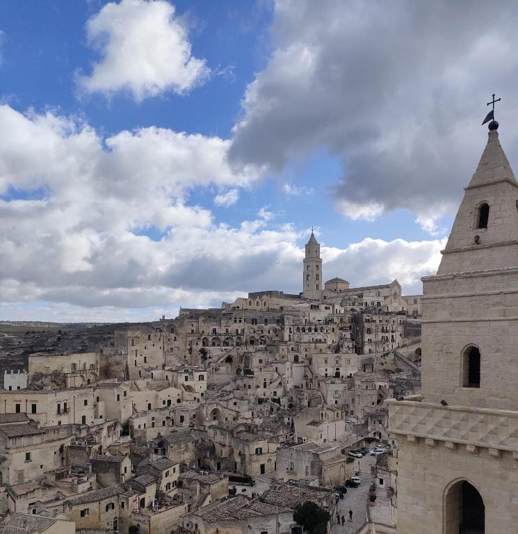 Nespecifikovaný výhled na destinaci Matera nebo výhled na město při pohledu z penzionu