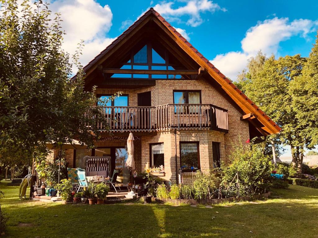 Ferienwohnung Zur Schoritzer Wiek - Apartamento Con Vistas Al Mar