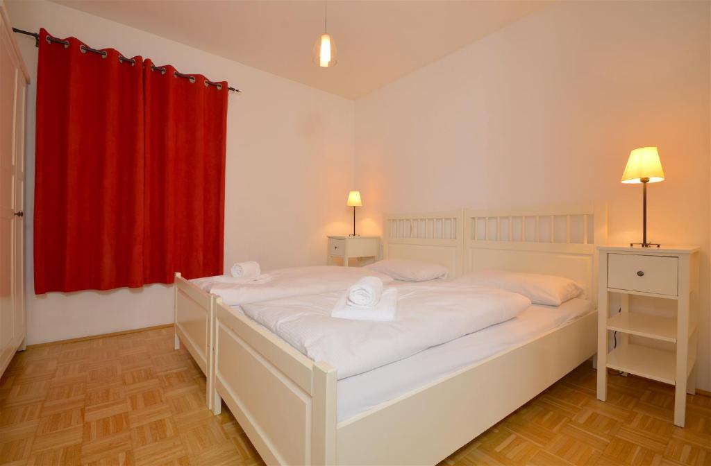 Posteľ alebo postele v izbe v ubytovaní Panoramic View - by Alpen Apartments