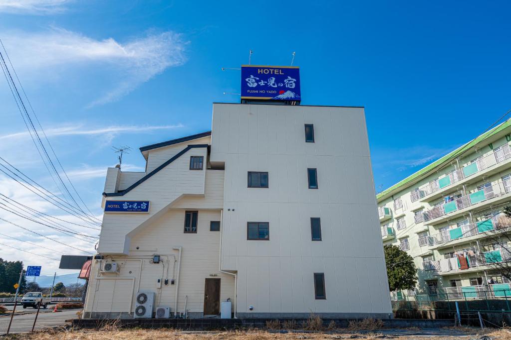 Budova, kde se aparthotel nachází