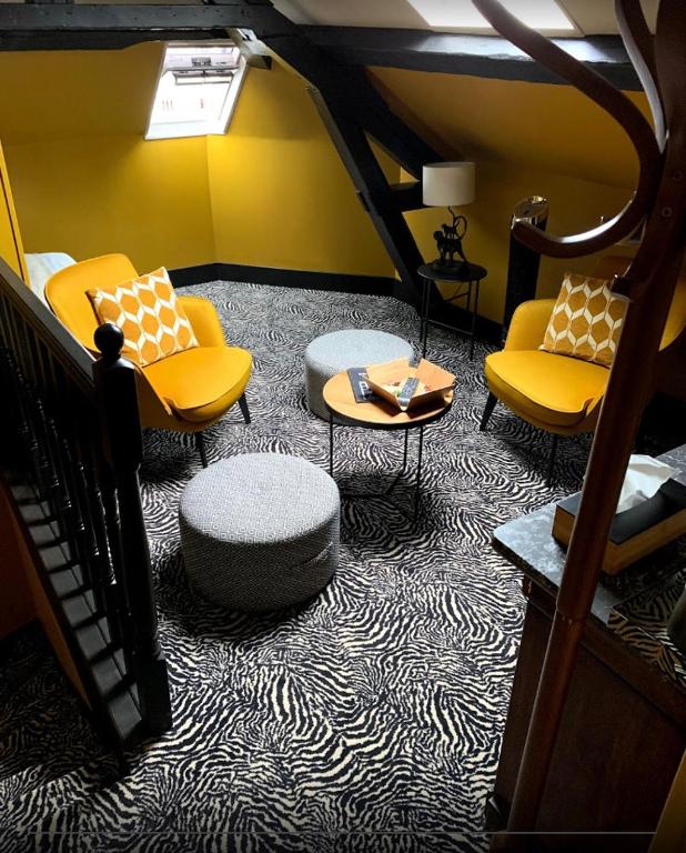 Posezení v ubytování La villa 10 HÔTEL SPA