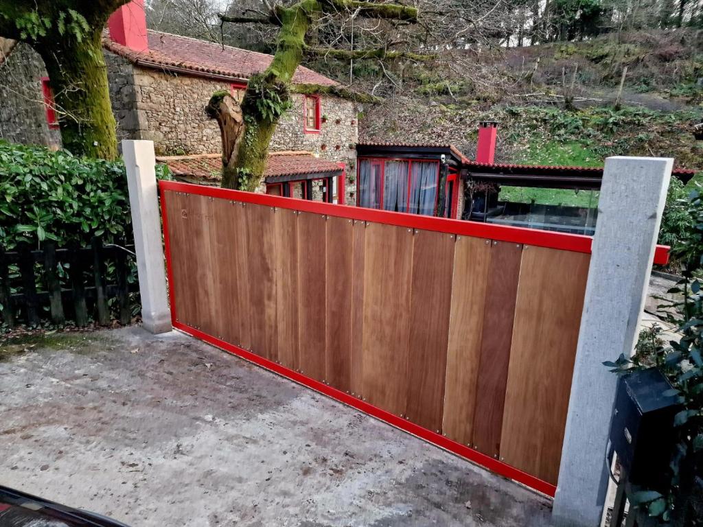 Zdjęcie z galerii obiektu A Pontiga I Casa Rural w mieście Mezonzo