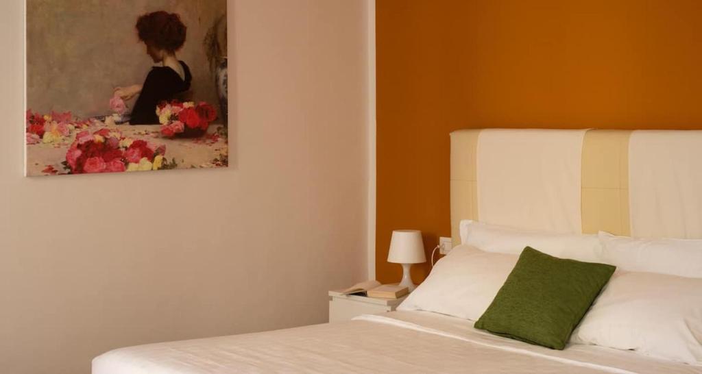 Russomanno Apartments - 13