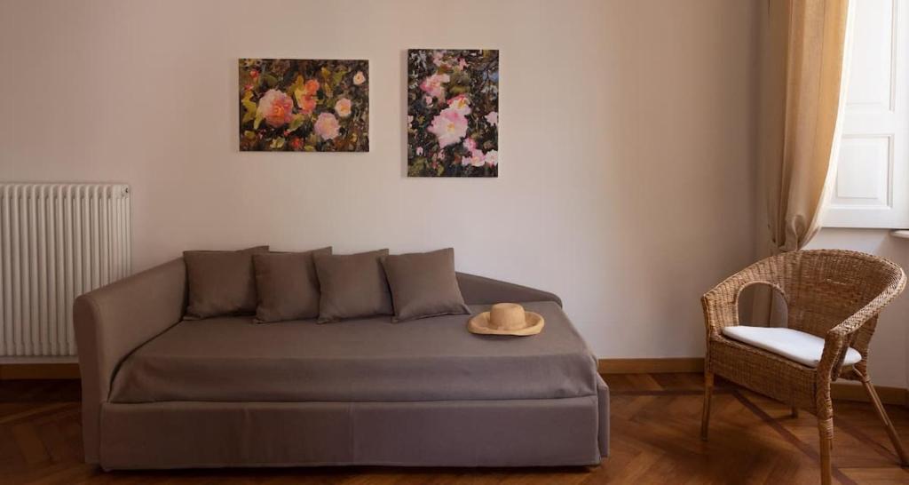 Russomanno Apartments - 16