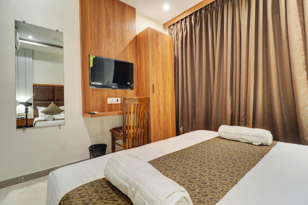 TV a/nebo společenská místnost v ubytování Hotel Sion Fort