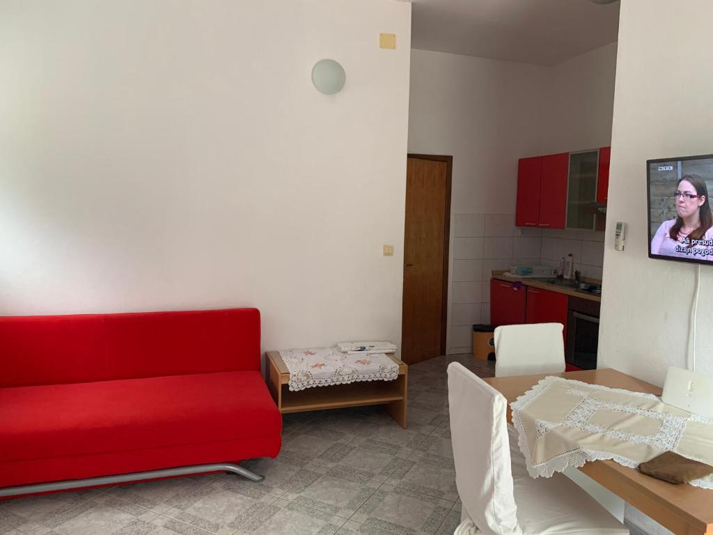 TV a/nebo společenská místnost v ubytování my home Promajna