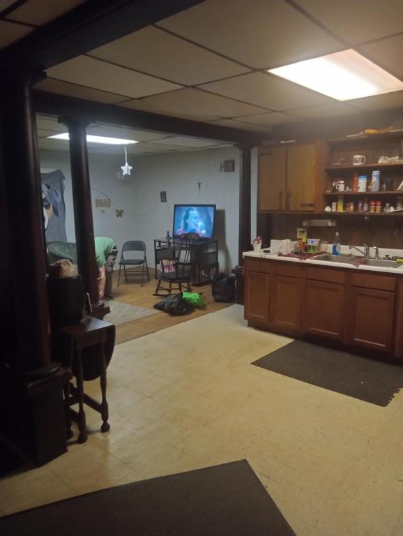 Room/shared apartment for rent, Buchanan (updated prices 2024)