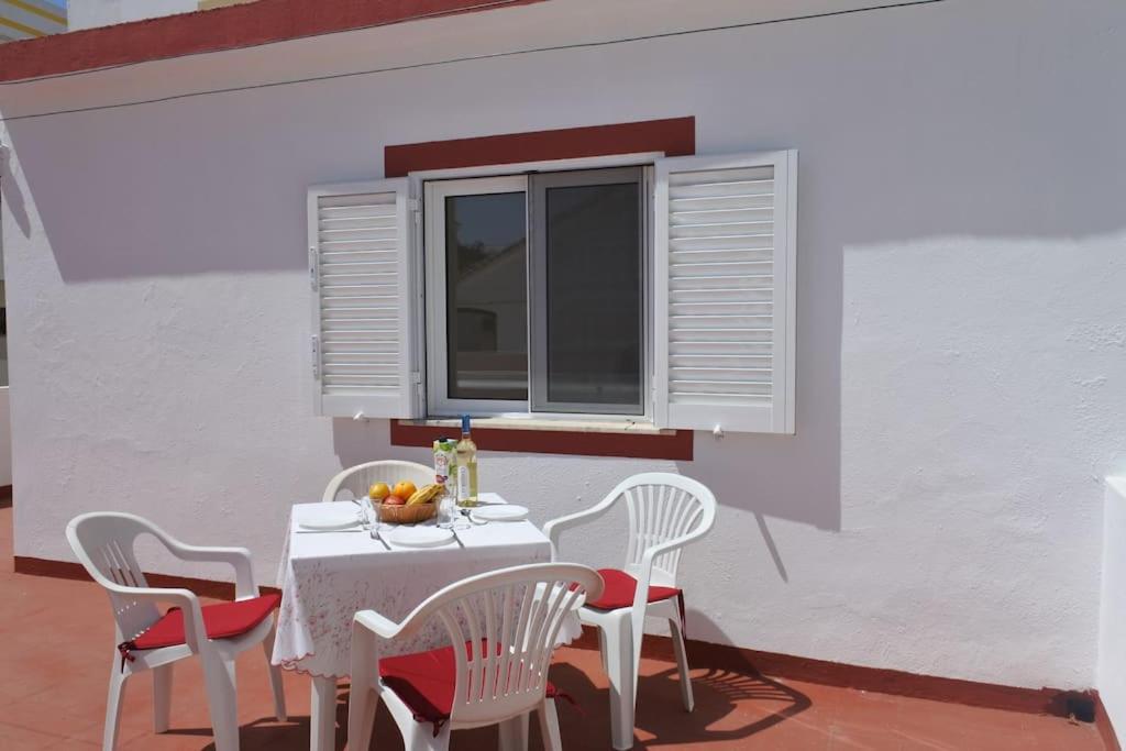 Gallery image of Apartment in the center of Carvoeiro with terrace in Carvoeiro