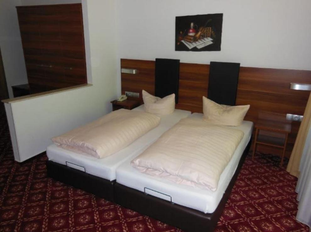 Landhotel Neding - 四人间 - 带阳台