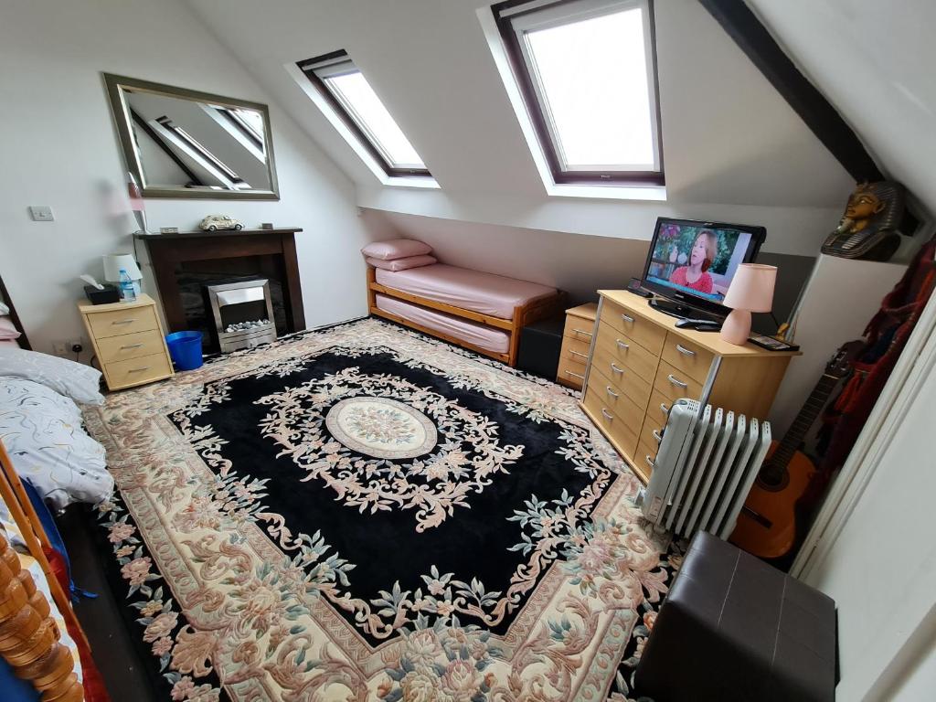 Large private room in Biddulph-Stoke On Trent - Quadruple Room