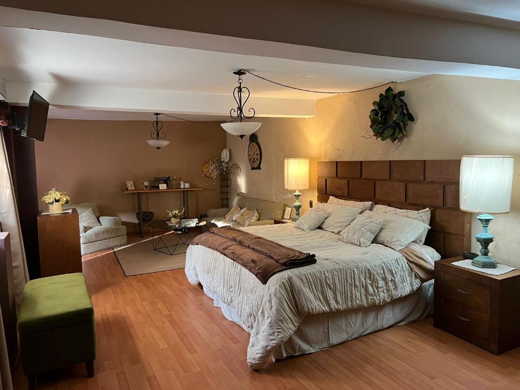 Postel nebo postele na pokoji v ubytování Casa de las Escaleras