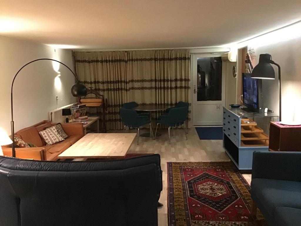 Posezení v ubytování GETGYR Hostel