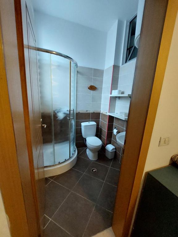 Shkodra City Center Apartment Nr 4 - Image 3