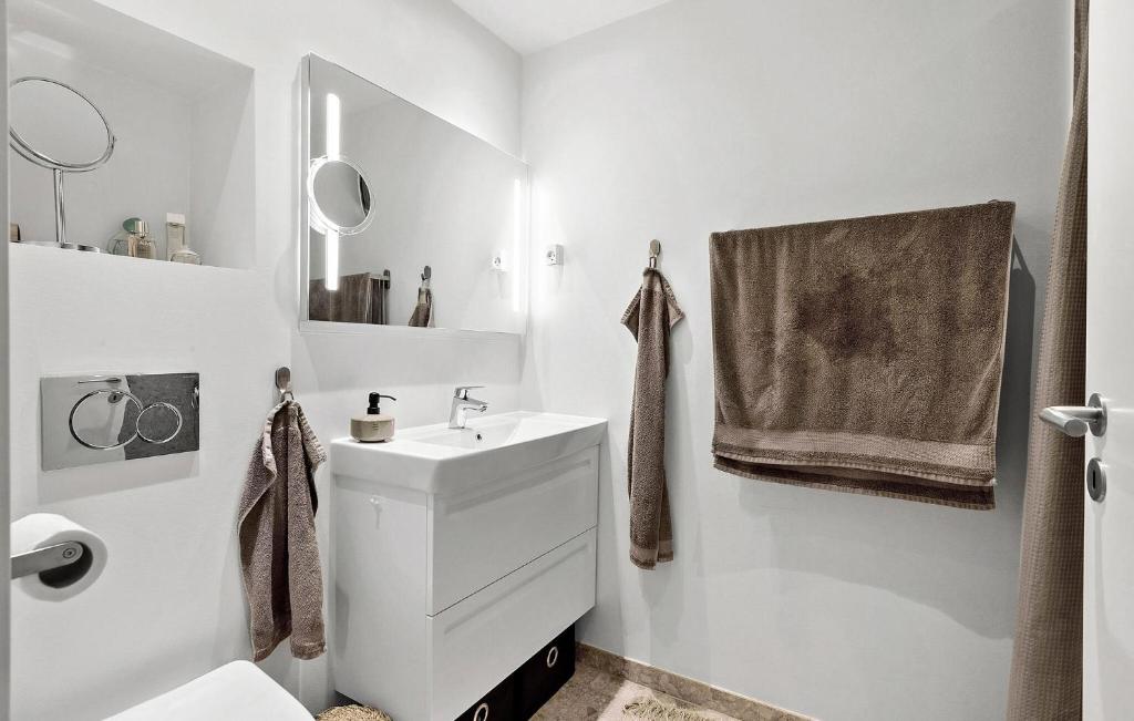 Koupelna v ubytování Beautiful Apartment In Helsingør